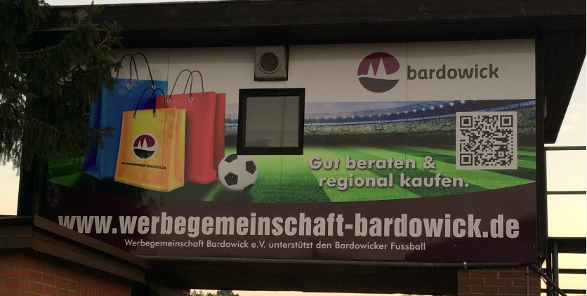 TSV Bardowick Turmhaus mit neuem Werbeschild der Werbegemeinschaft Bardowick