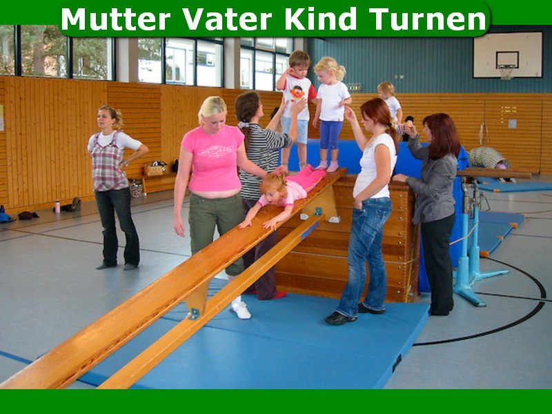 Mutter-Vater-Kind-Turnen